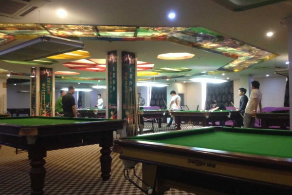 山城男子，养生之道：重庆特色推拿按摩体验记